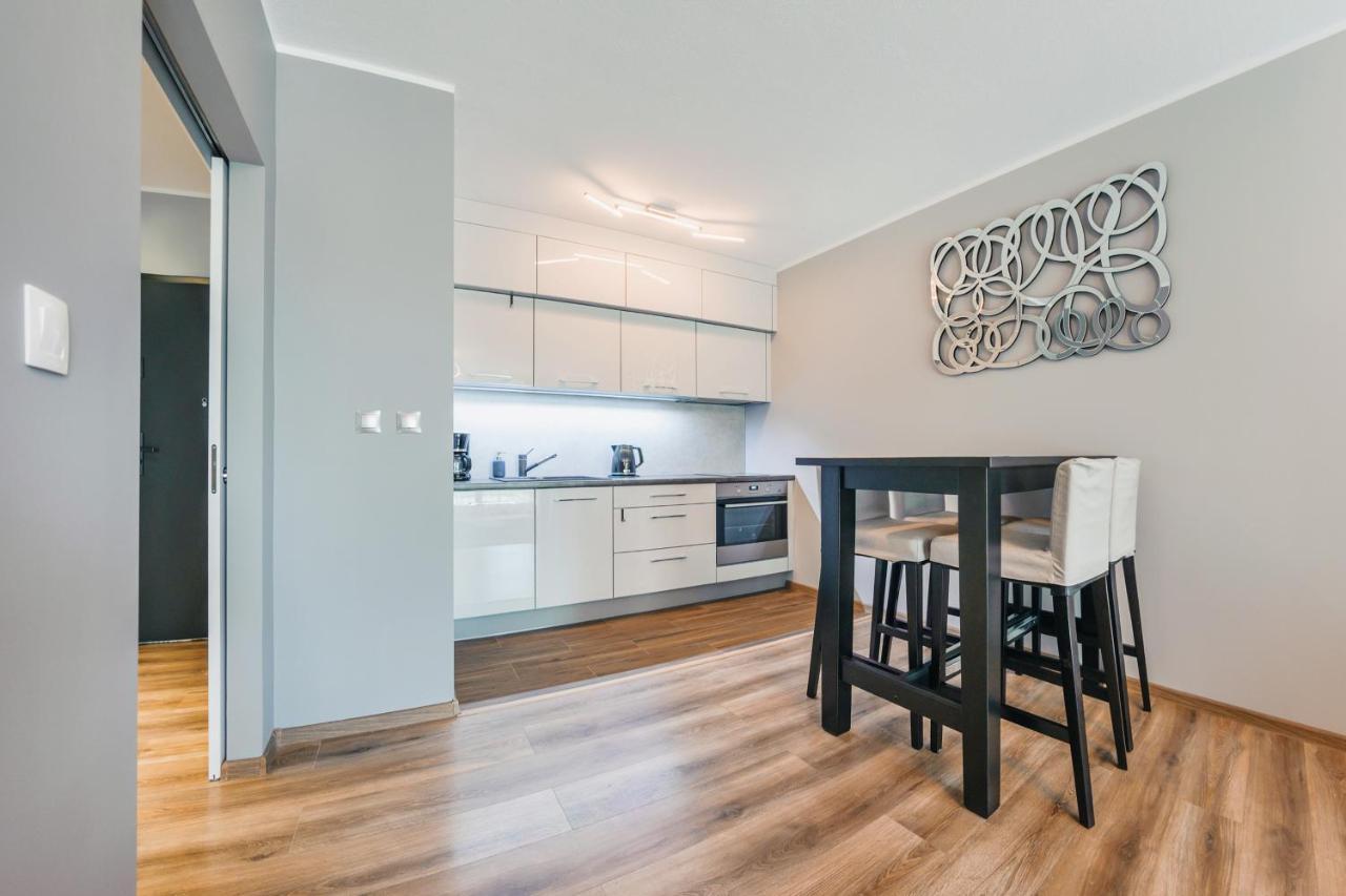 Apartamenty Sun & Snow Front Park 그단스크 외부 사진