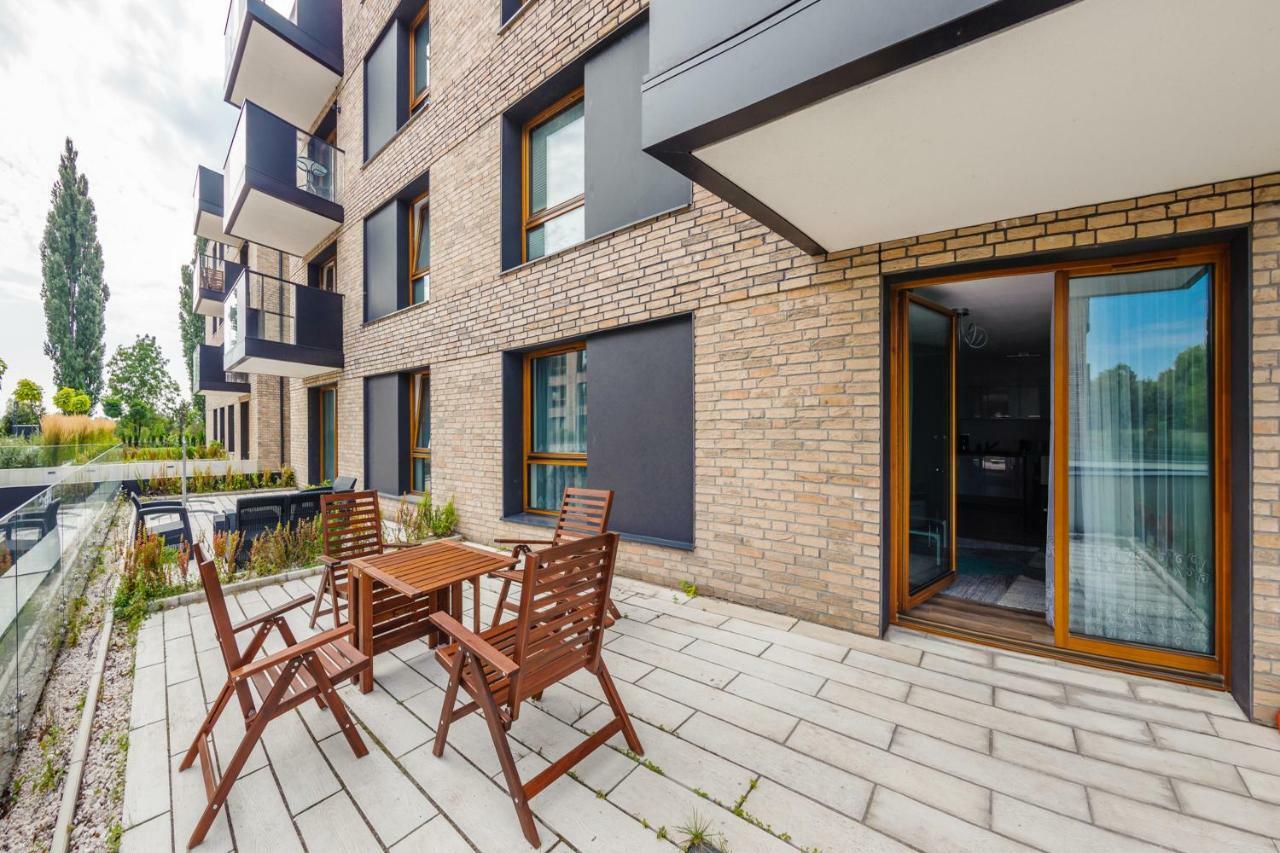 Apartamenty Sun & Snow Front Park 그단스크 외부 사진